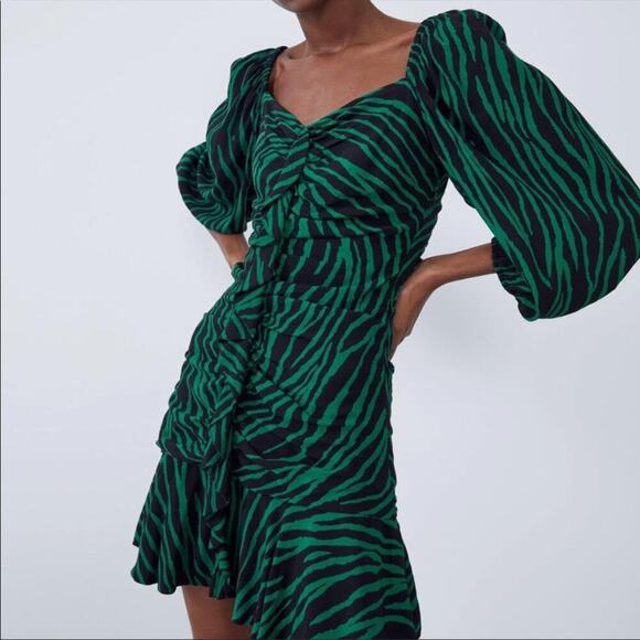 🆕 Zara zebra print puffy balloon sleeve ruffle mini dress green sz Large - Picture 1 of 11